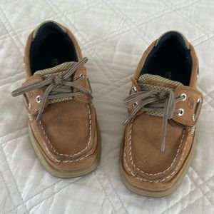 The sweetest little Sperry boat shoes!